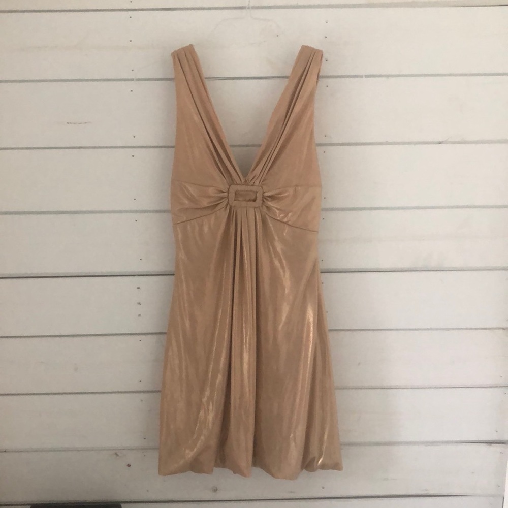 Gorgeous gold dress! Size 8 women’s
